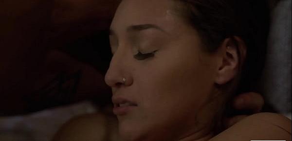 trends(Bella Rolland, Nathan Bronson) Know Exactly How To Tease One Another To The Brink Of Pleasure - Bellesa